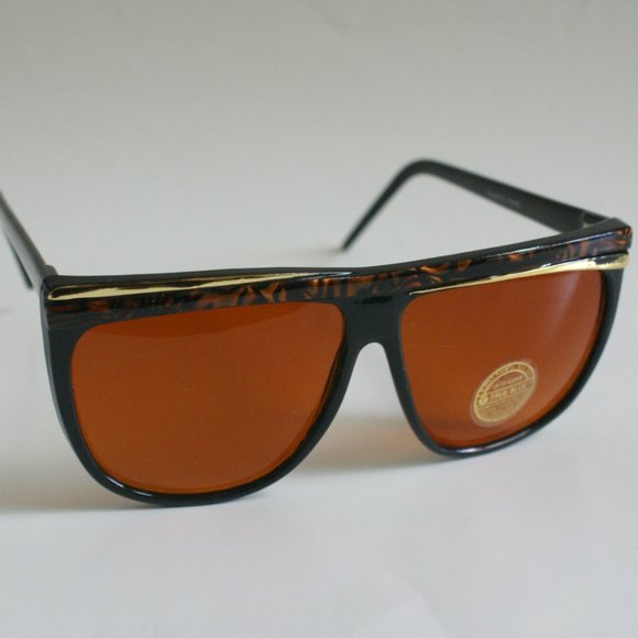 Lady'sRetroFashion 80s style laminate top sunglass - Picture 1 of 2